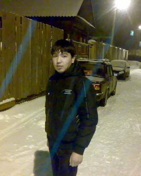  -,   Aziz, 33 ,   