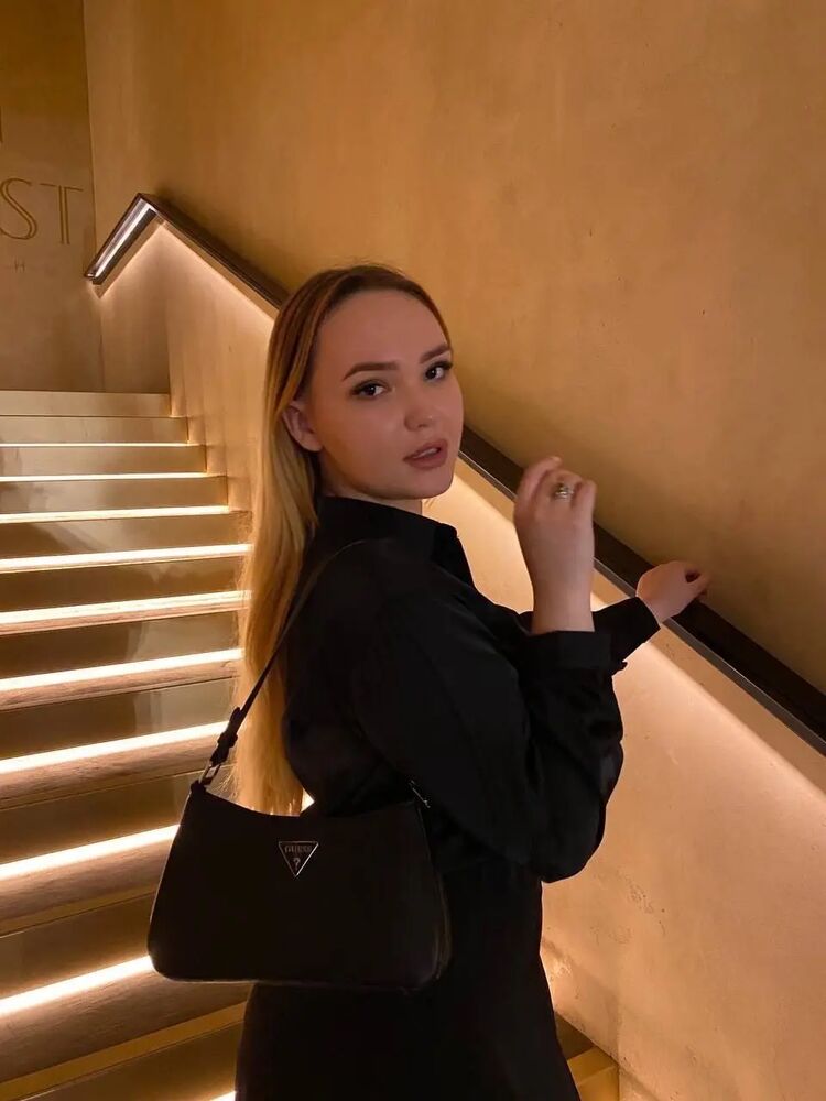  -,   , 28 ,   ,   