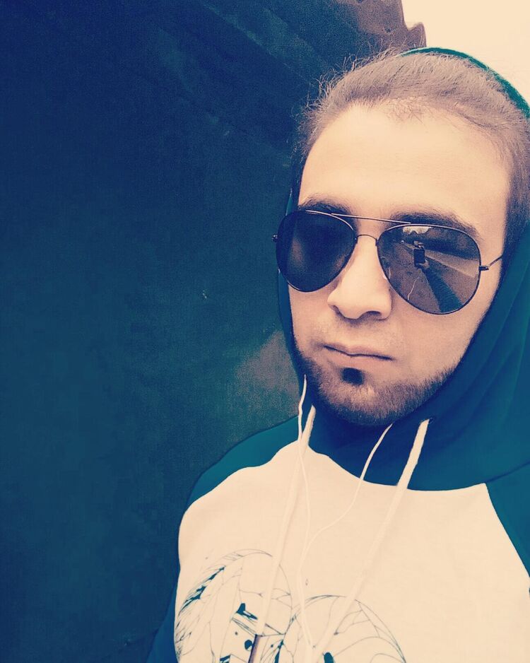 ���� 56118930 ������� HaKiM, 32 ����, ���� ���������� � �������