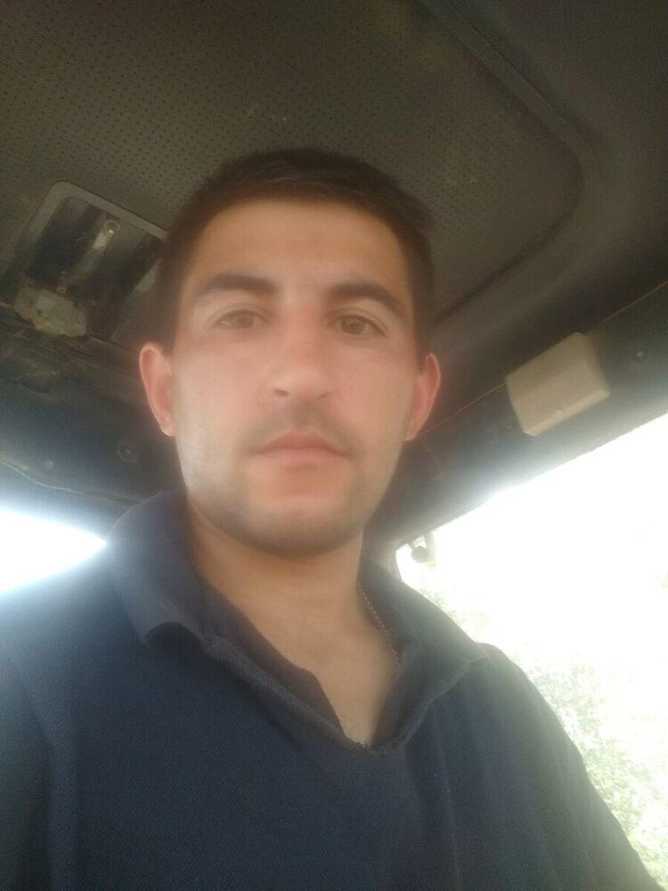  ,   Denis Tokar, 29 ,   ,   , c 