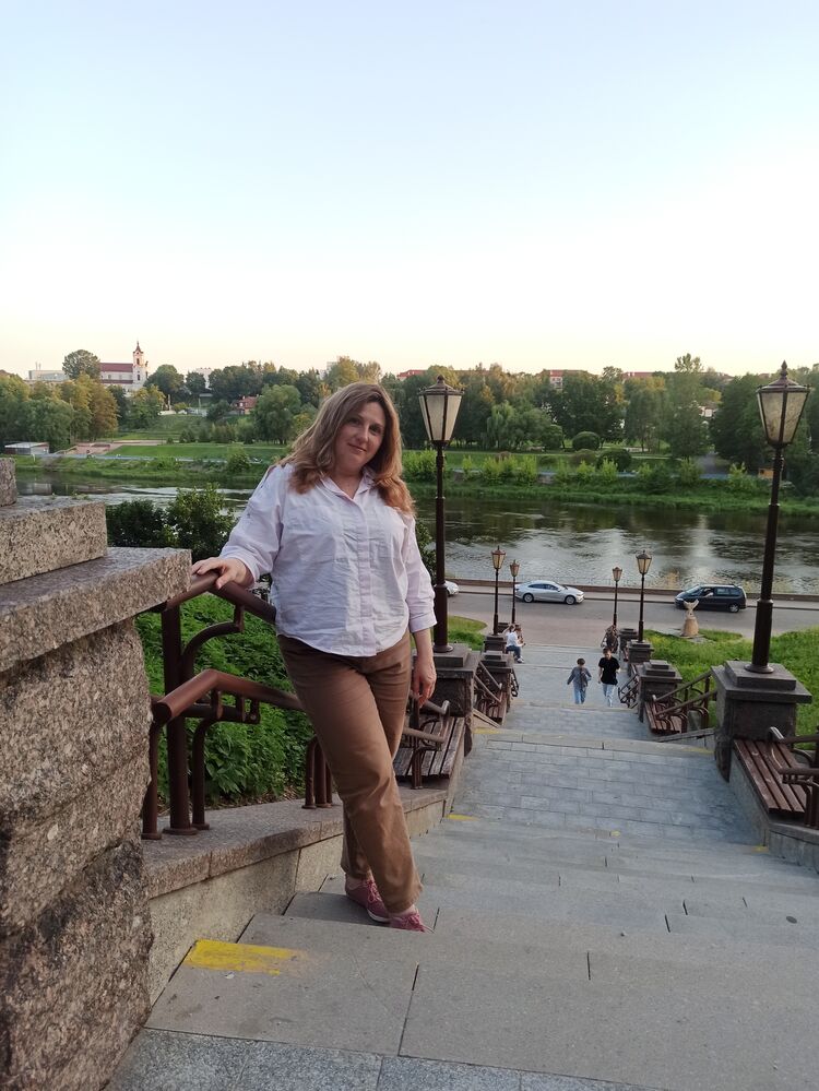  53092910  Svetlana, 49 ,    