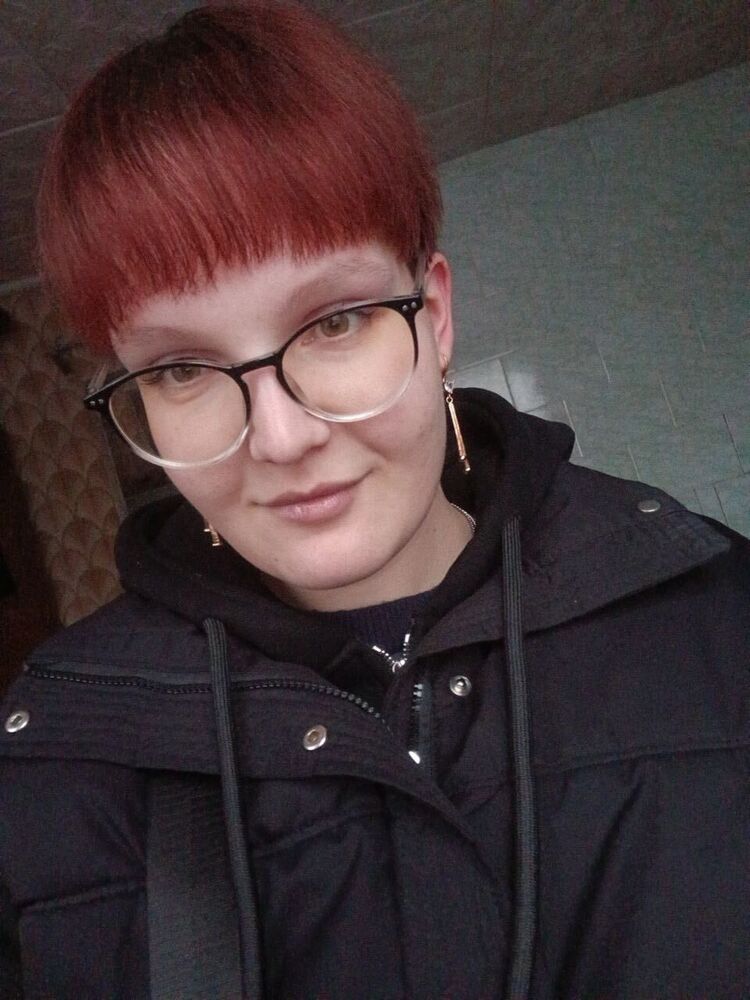  -,   Darya, 25 ,   ,   