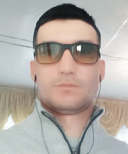  ,   Ali, 37 ,  