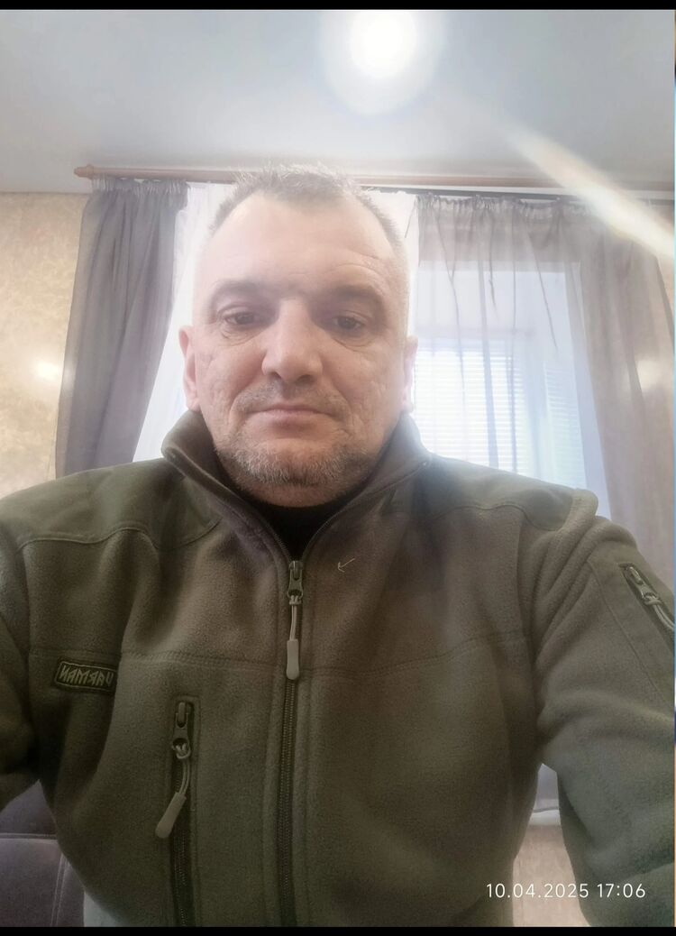  51936480  , 46 ,    