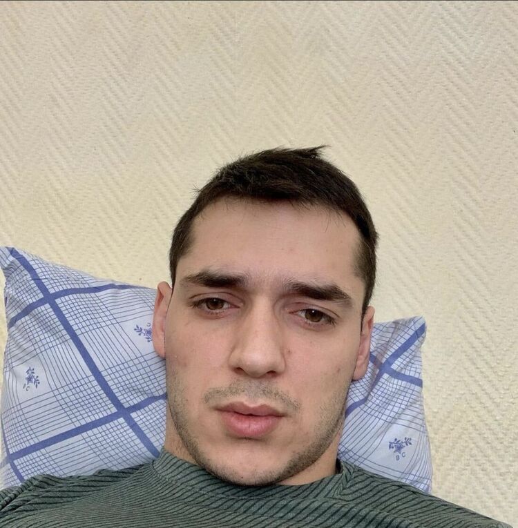  47888610  , 31 ,    