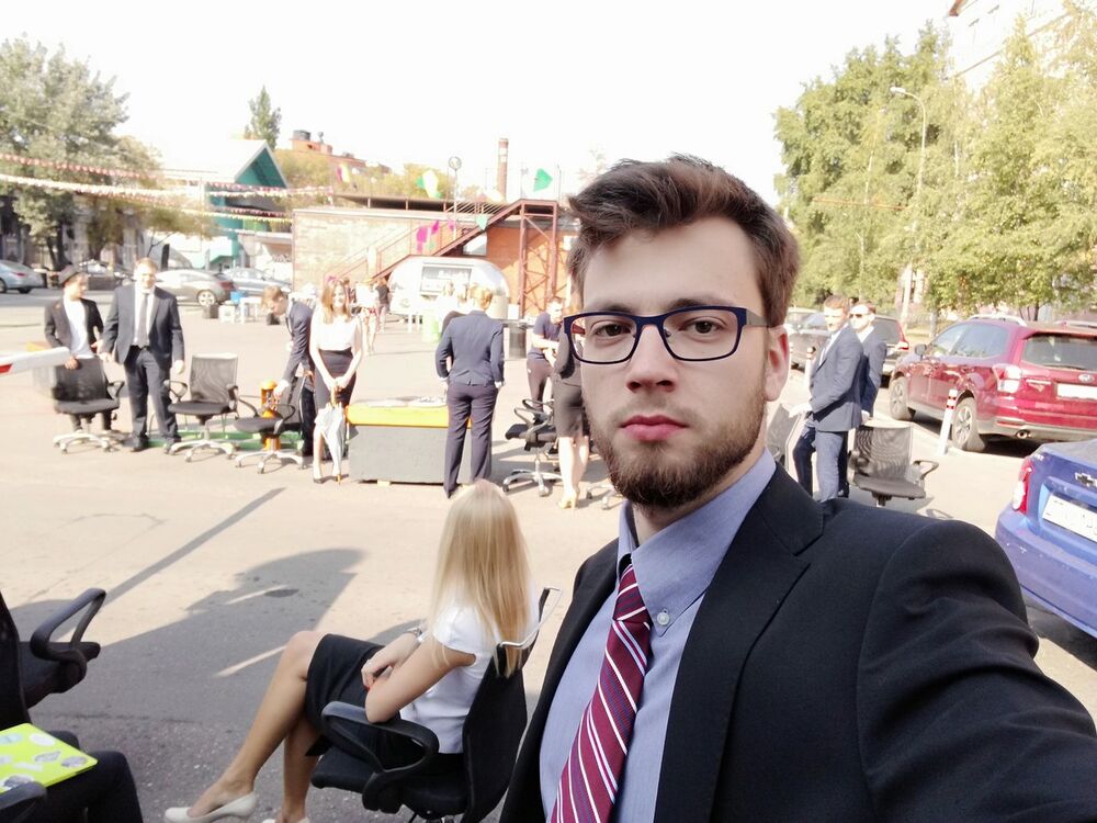  ,   Alex, 31 ,   