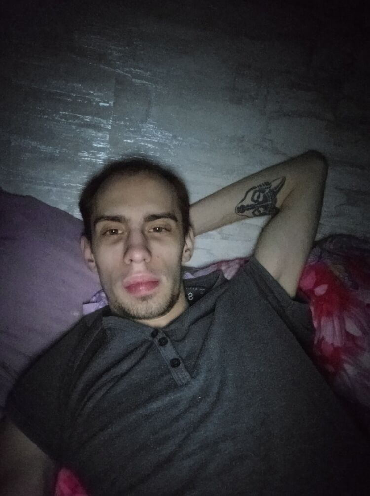 52845080  , 29 ,    