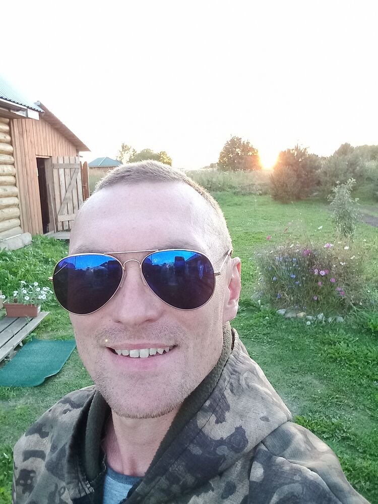 ���� 51019360 ������� Tony, 37 ���, ���� ���������� � �������