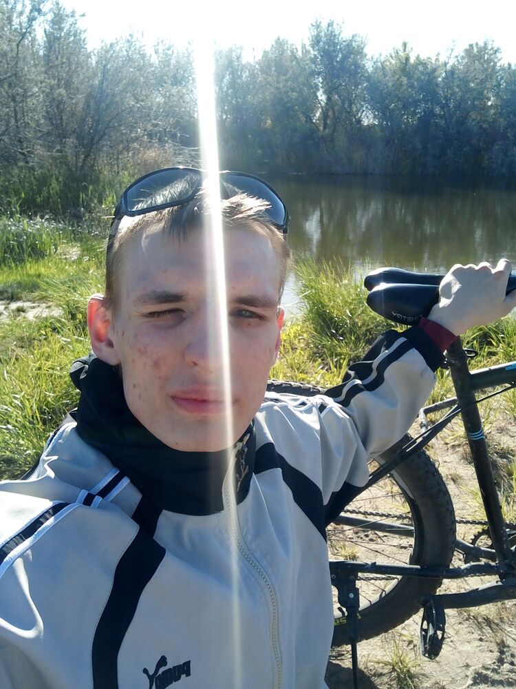  44295420  , 25 ,    