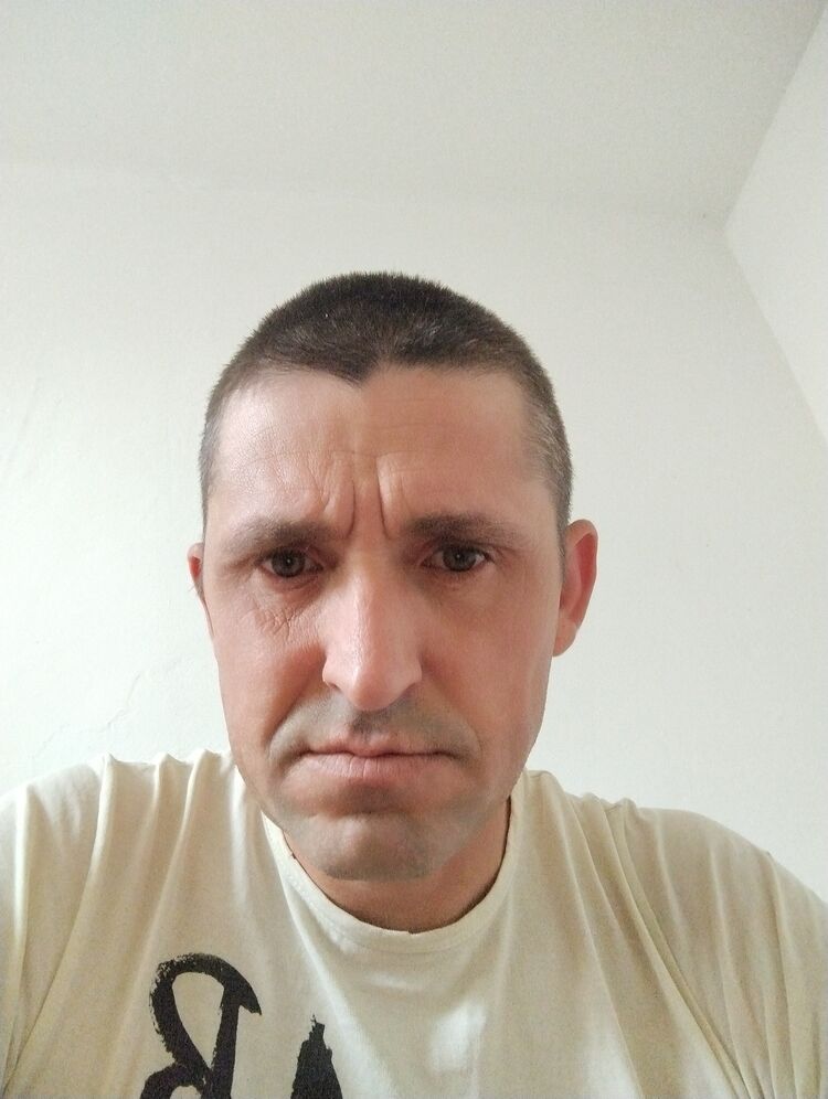  52836330  Ghenadie, 36 ,    