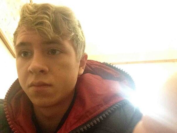  5404710  David, 28 ,    -