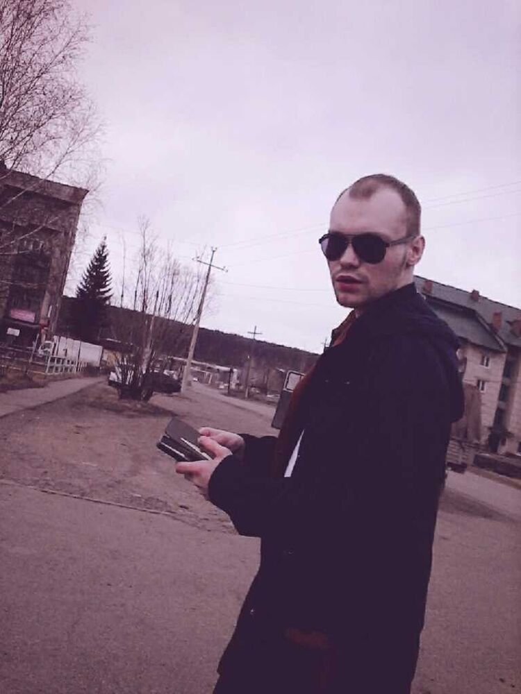  ,   Slava, 25 ,   ,   , c 
