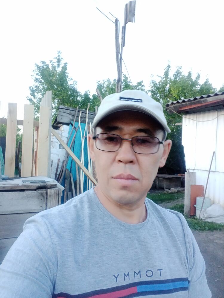  23742830  , 52 ,    