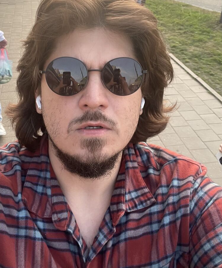  42532510  Ruslan, 30 ,    
