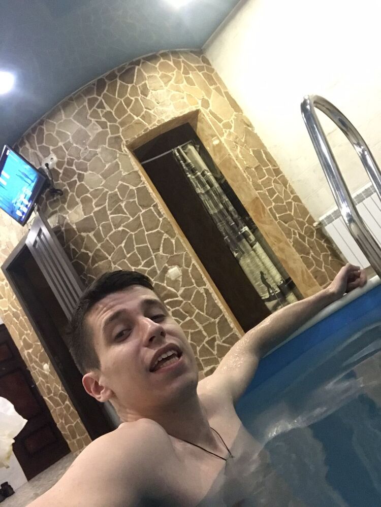  42478180  , 21 ,    