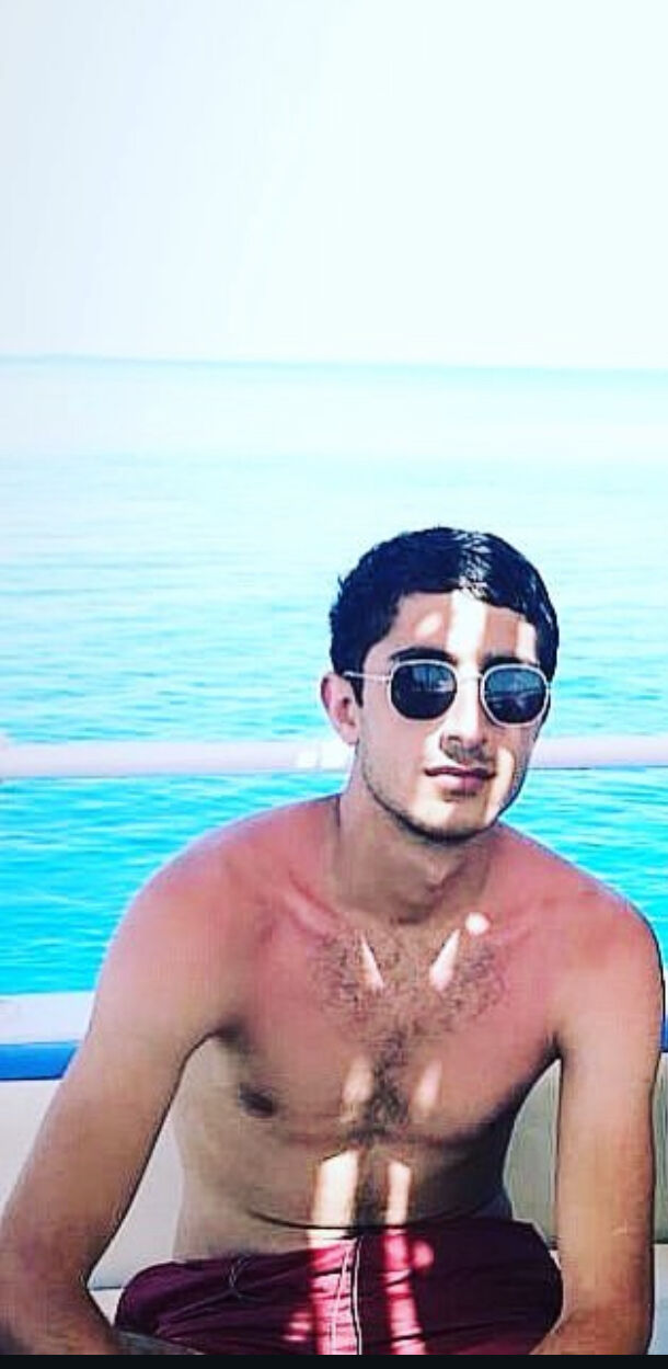  54700710  Goqor, 28 ,    