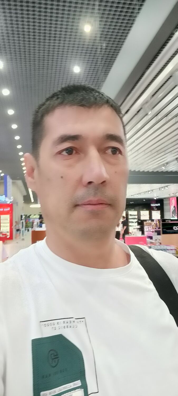  44506840  Sirojiddin, 43 ,    