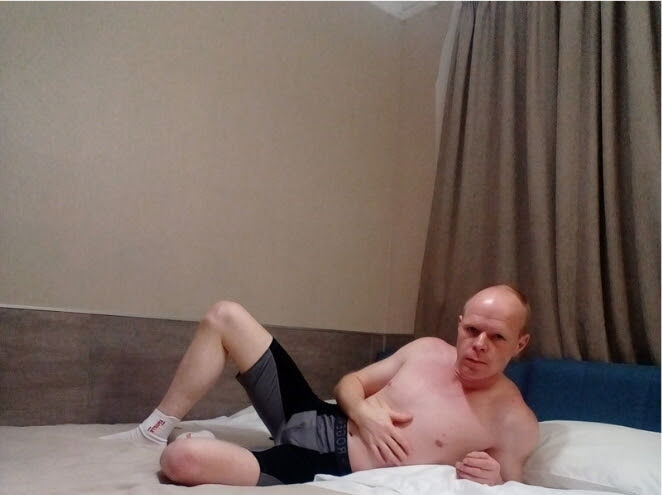  34668320  Aleks, 40 ,    -