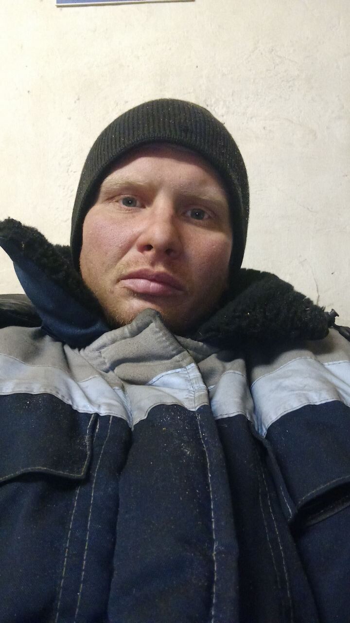  40528580  , 26 ,    