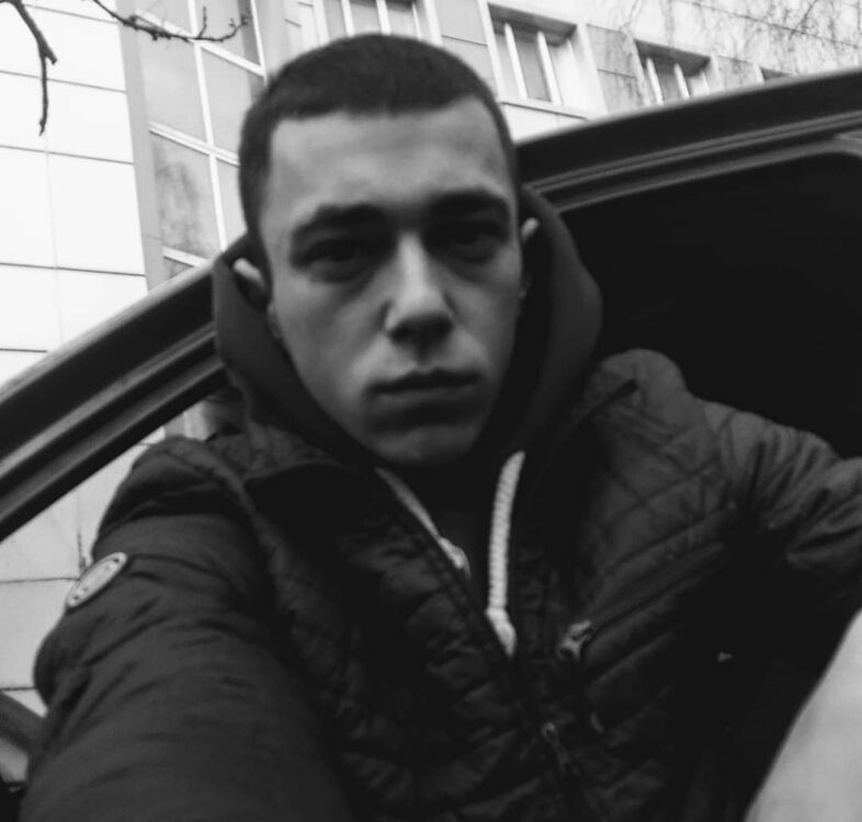  32125600  Kostya, 28 ,    
