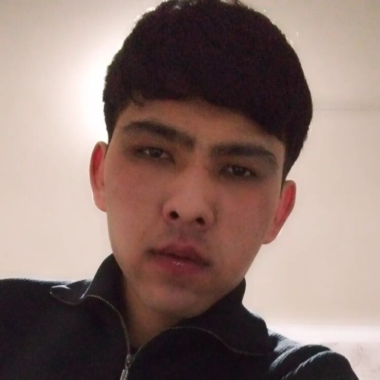  52902840  Nurbek, 25 ,    