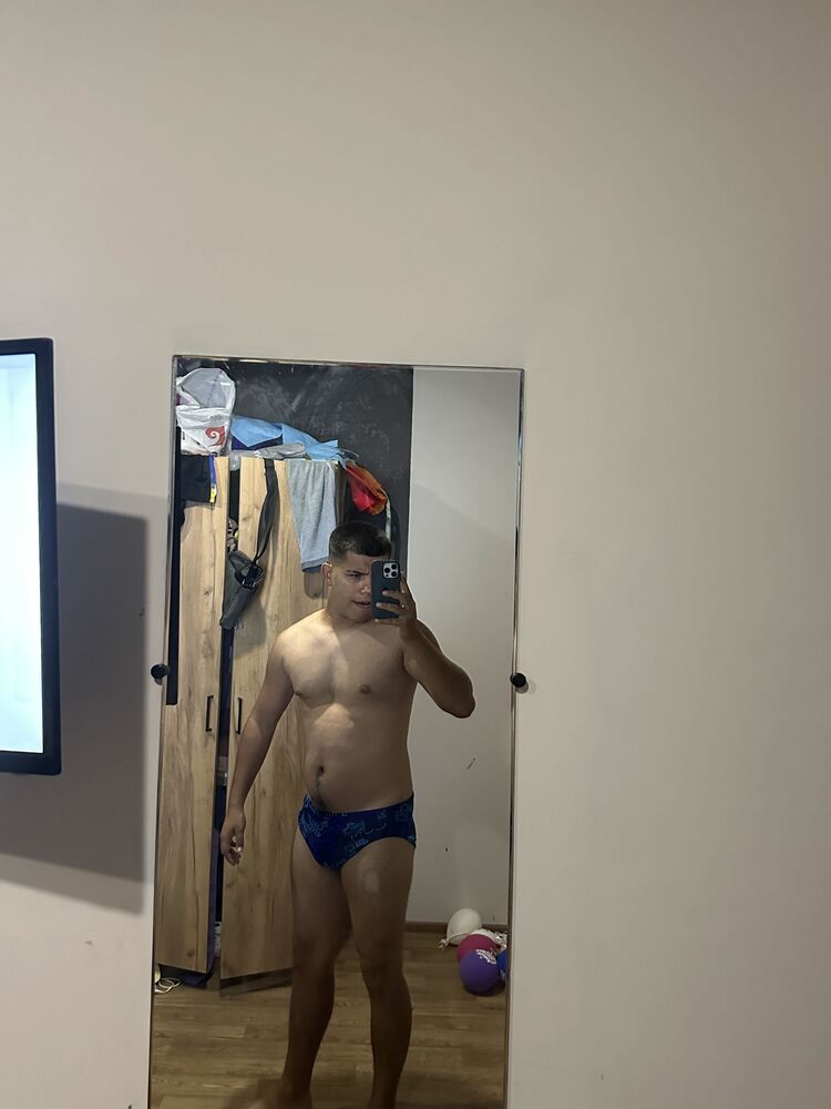  45571380  , 23 ,    