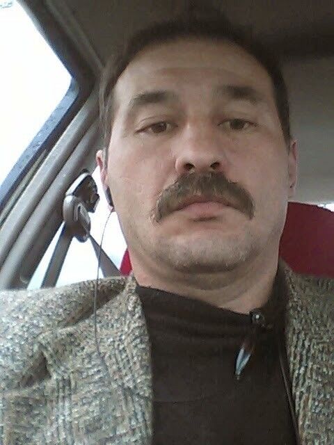  12869740  Oleg, 53 ,    