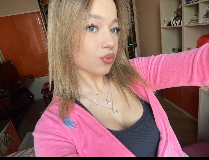  52827330  , 25 ,    