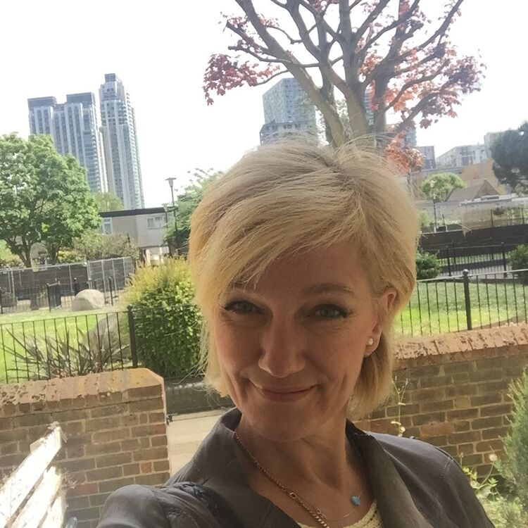  Canary Wharf,   Zoa, 58 ,   ,   , c 