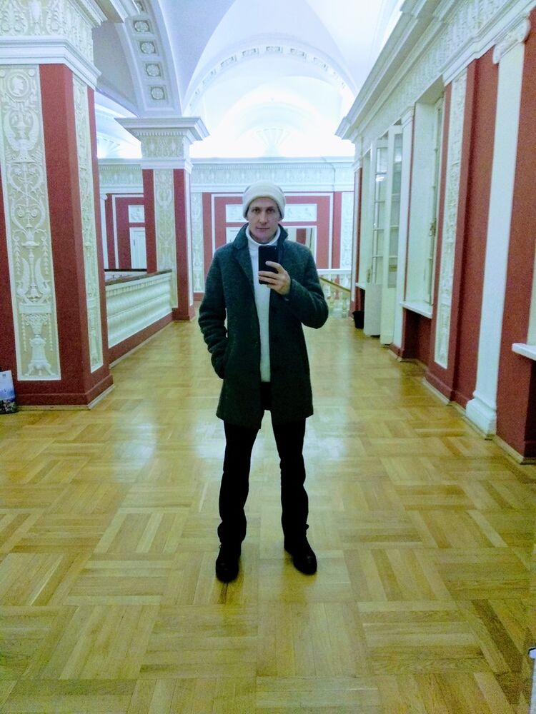  ,   Vlad, 39 ,   ,   , c 