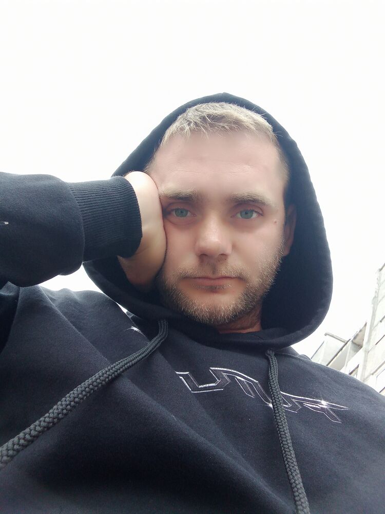  27828690  , 35 ,    