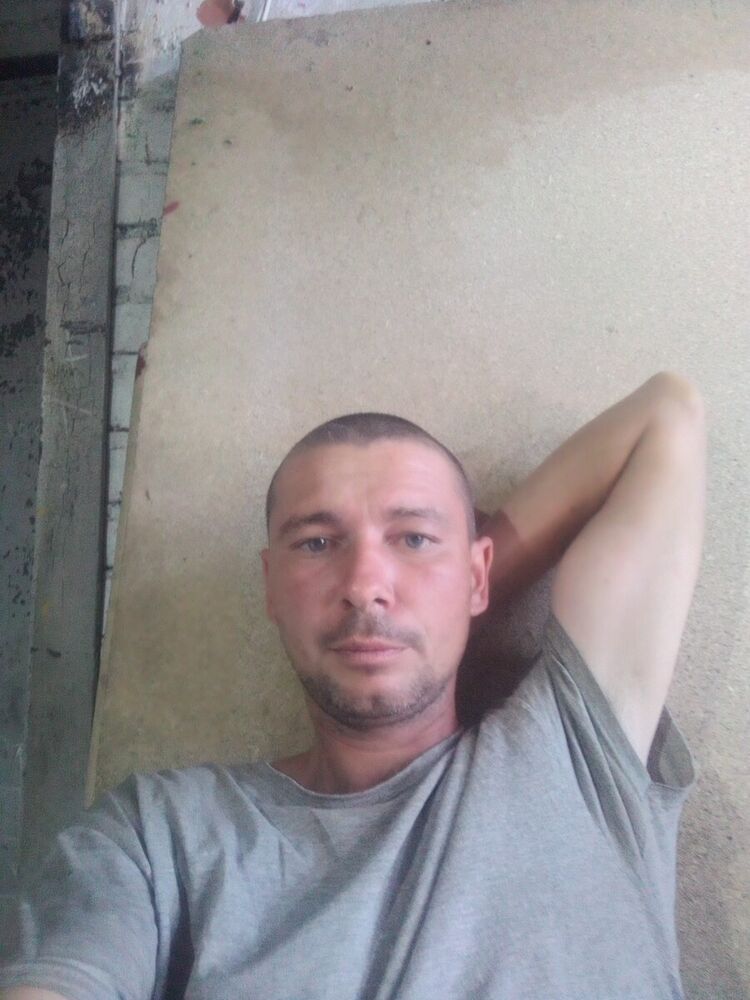  20994350  , 39 ,    