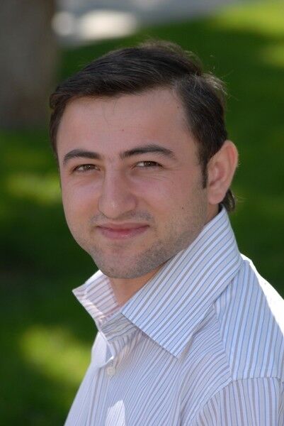  5875200  Ceyhun, 38 ,    