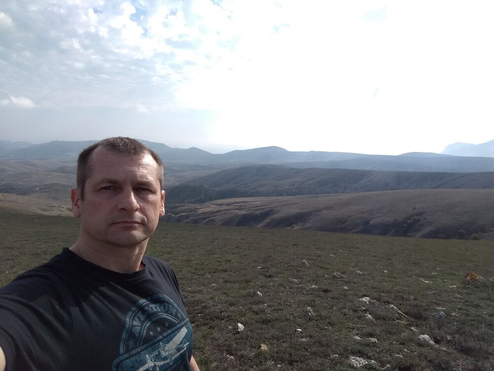  --,   , 46 ,     , c 