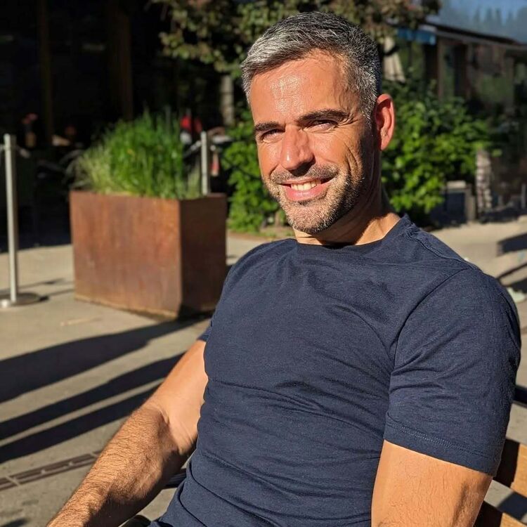 ���� 53310570 ������� ����, 48 ���, ���� ���������� � �����