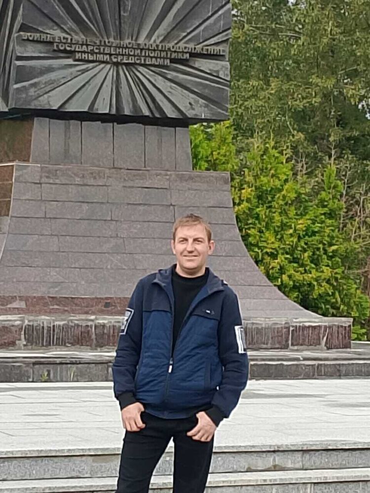  53368110  , 37 ,    