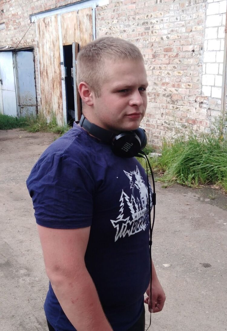  ,   Valera, 27 ,   c 