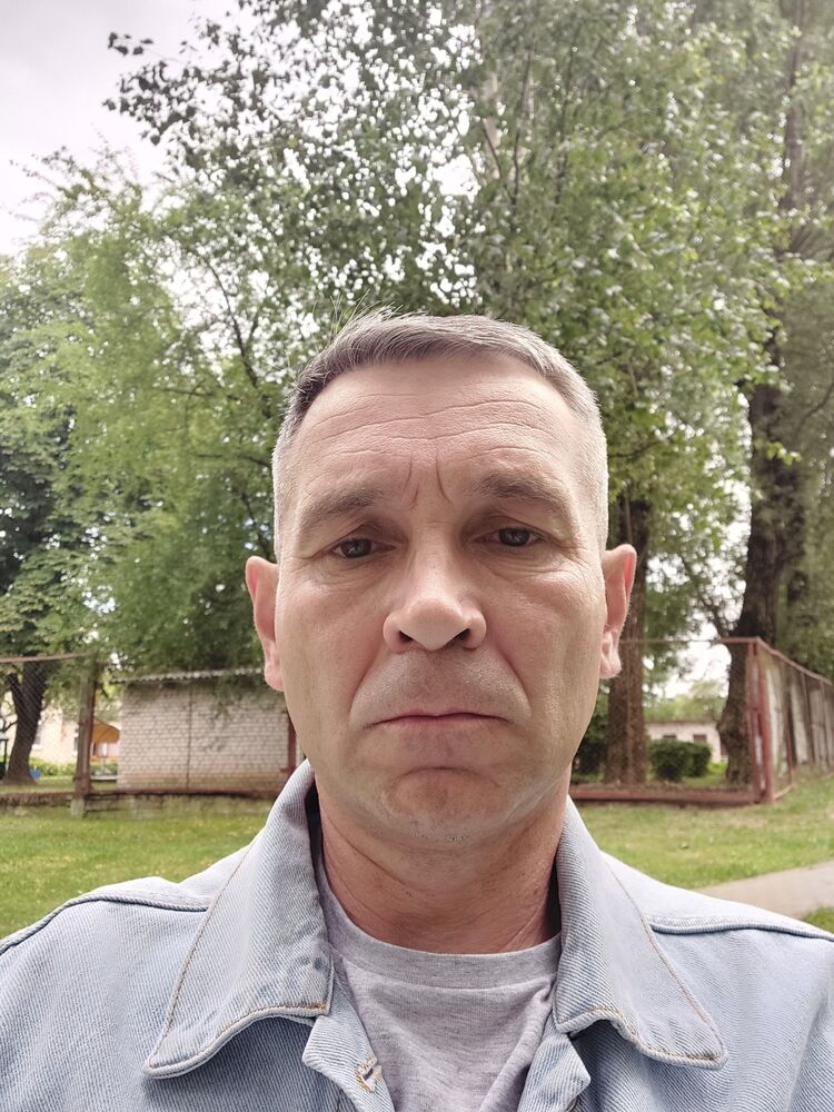  36851880  , 51 ,    