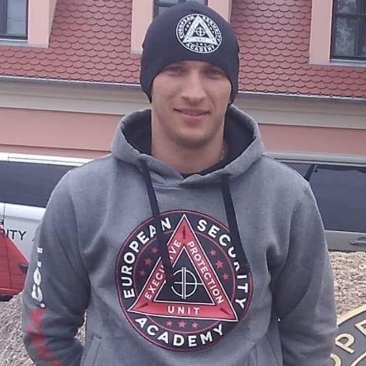 ���� 25164920 ������� ������, 33 ����, ���� ���������� � �����