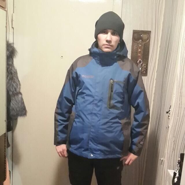  8373470  , 44 ,     