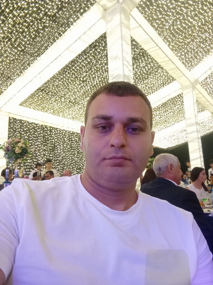  54663820  Vusal, 32 ,    