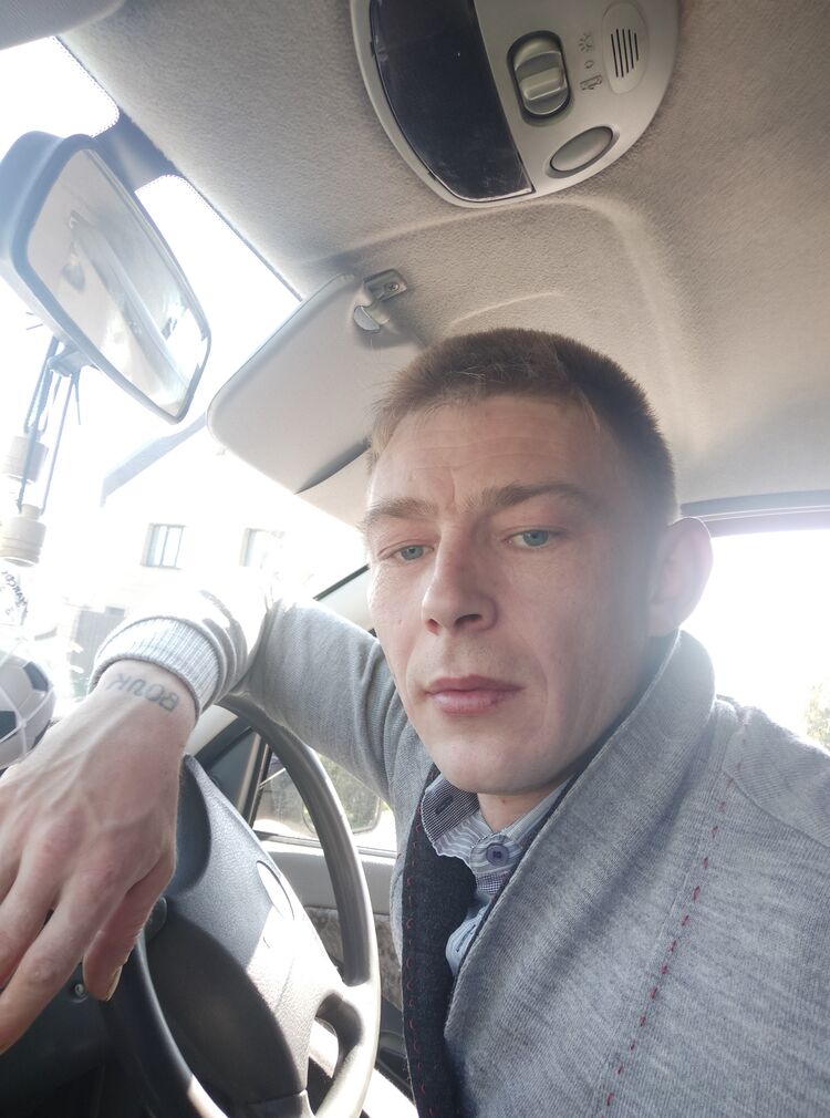  36961870  , 32 ,    