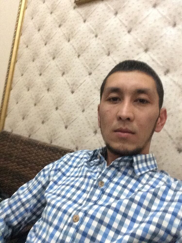  20584000  , 35 ,    