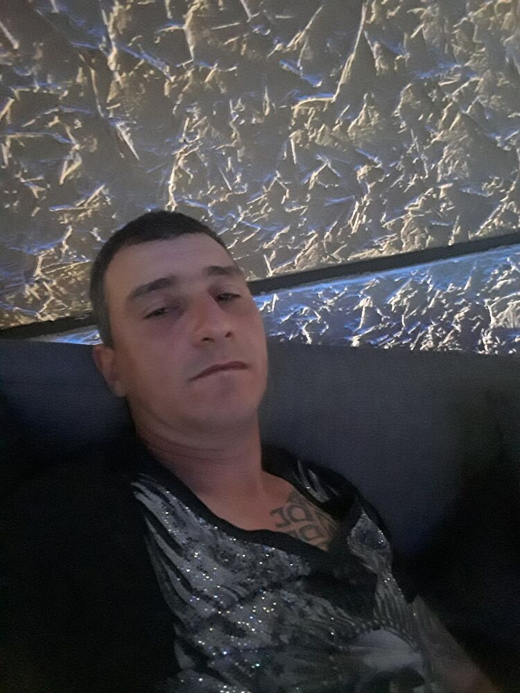  ,   Mihail, 46 ,   ,   , c 