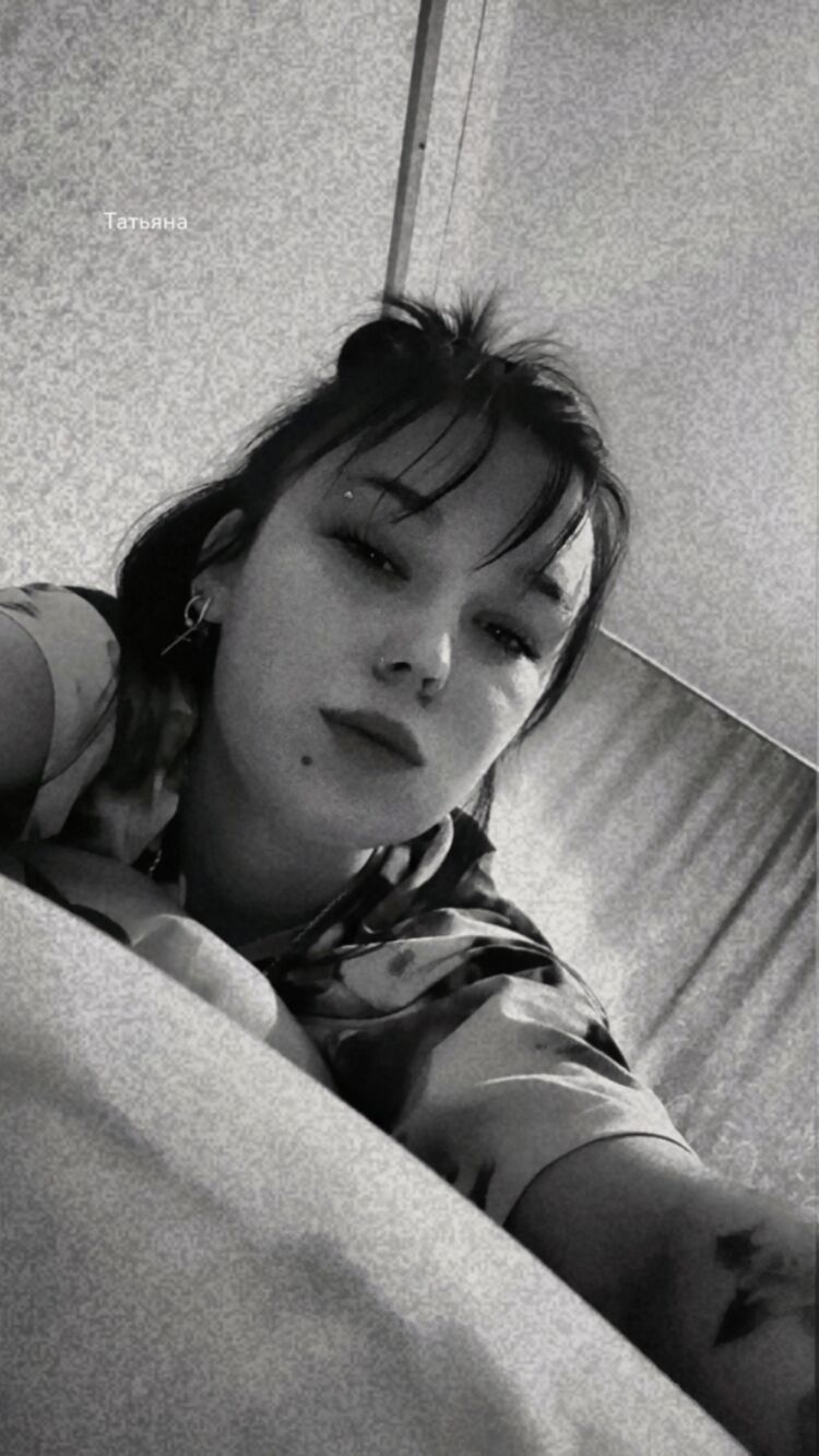  47828600  Tatiana, 22 ,    