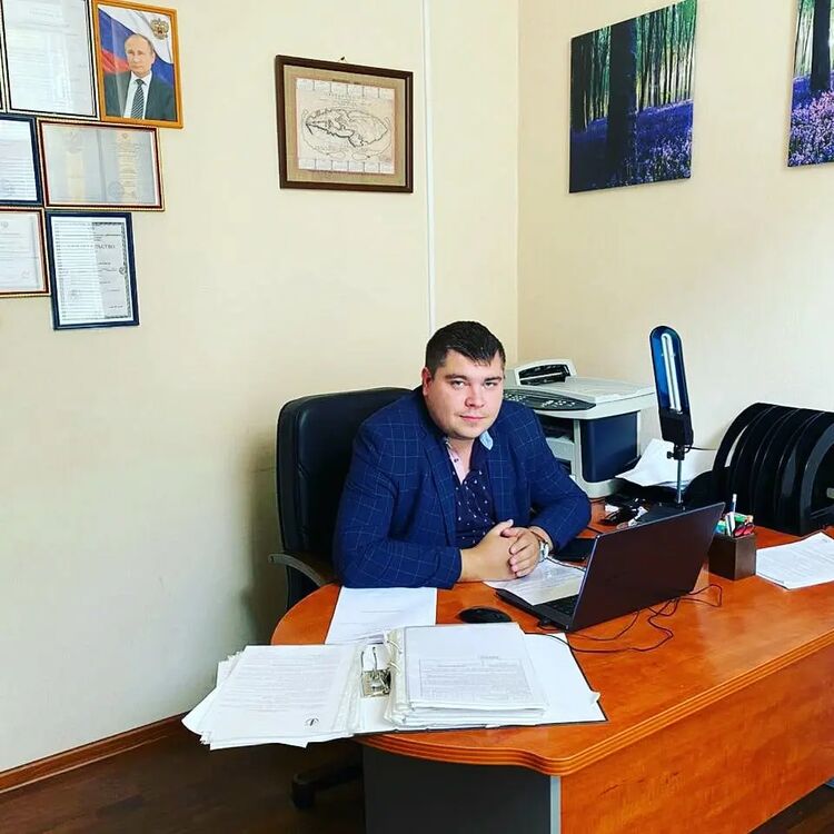 ���������� �����-���������, ���� ������� �������, 33 ����, ������������ ��� c�������� ���������