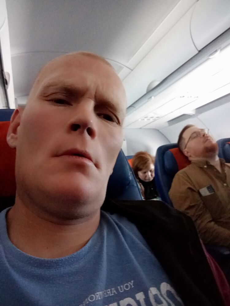  33356820  Vladimir, 44 ,    