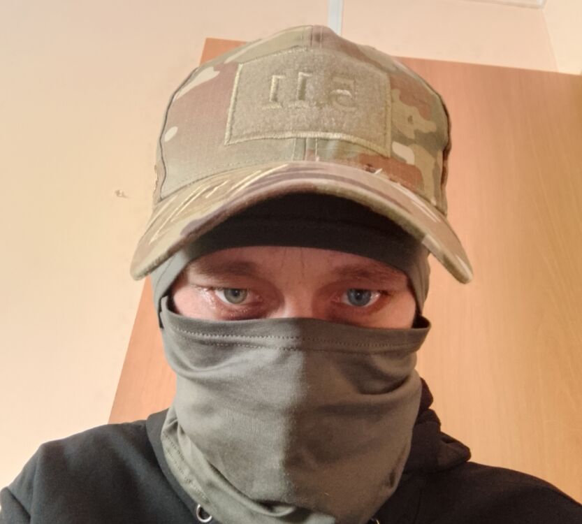  42203980  , 34 ,    