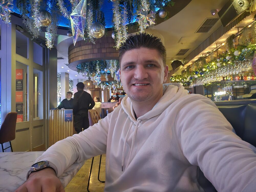  ,   Mark, 33 ,   ,   , c 