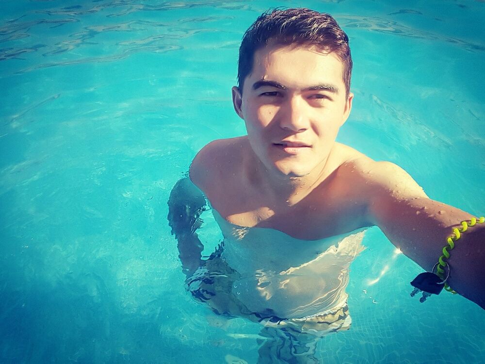 ���� 15758080 ������� ����, 32 ����, ���� ���������� � ��������